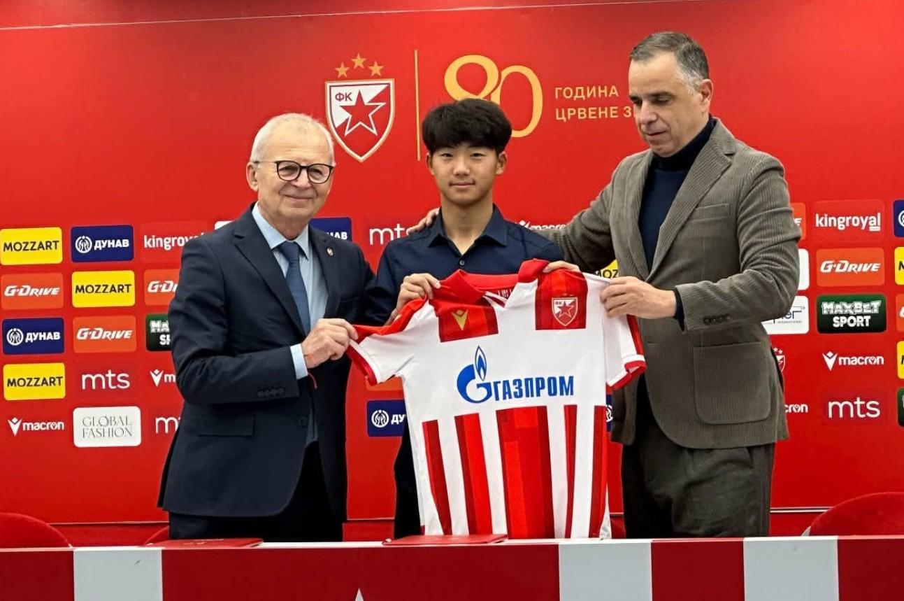 足球报：万项3月将参加国少集训，之后也会提前归队备战亚少赛